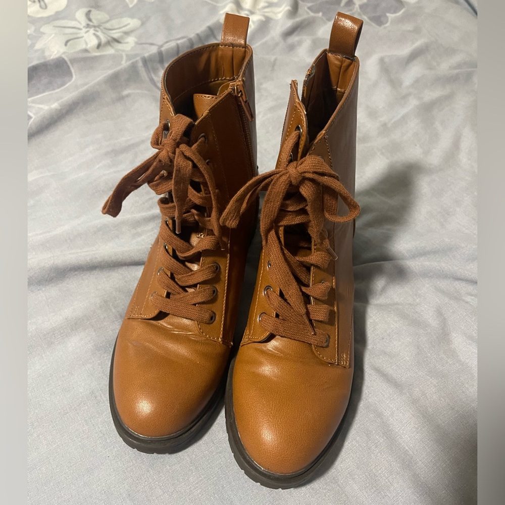 Lexi & Abbie woman boots